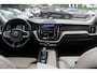 Volvo XC60 2.0 T8 Twin Engine AWD Inscription / Trekhaak / Panoramadak / 360Camera / Head-up / Bowers & Wilkens / 20'' / CarPlay / Navigatie / Stoelventilatie+Massage+Verwarming / Stuurverwarming / Dodehoek / DAB / ACC