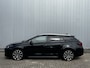 Toyota Corolla Touring Sports 1.8 Hybrid Style Limited Dealer Onderhouden Trekhaak Headup Stoel Stuur Verwarming