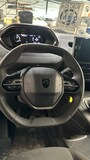 Peugeot Partner 1.5d, camera. pdc, betimmering, vloer,tussenwand, carplay