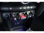 MINI Cooper 1.5 Chili Serious Business | JCW Pack | Union Jack Achterlichten & Striping | Full Map Nav. | Wired |