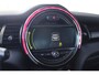 MINI Cooper 1.5 Chili Serious Business | JCW Pack | Union Jack Achterlichten & Striping | Full Map Nav. | Wired |