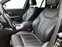 BMW 3-Serie Touring 320e Business Edition Plus(NL-auto, Goed OnderH, Carplay, Trekhaak, Camera, Navi Pro, StoelV, Etc)