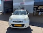 Nissan Micra 1.2 DIG-S Tekna airco, cruise, pano, pdc achter
