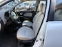 Nissan Micra 1.2 DIG-S Tekna airco, cruise, pano, pdc achter