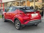 Toyota C-HR / C-HR+ 1.8 Hybrid First Edition | Trekhaak, JBL, Apple CarPlay/Android auto, Dodehoekherkenning, Parkeersensoren, Stoelverwarming, LED