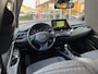 Toyota C-HR / C-HR+ 1.8 Hybrid First Edition | Trekhaak, JBL, Apple CarPlay/Android auto, Dodehoekherkenning, Parkeersensoren, Stoelverwarming, LED