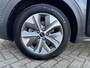 Kia Niro EV e-Niro DynamicPlusLine 64 kWh | Schuif/Kanteldak | Trekhaak | Stoel/Stuurwielverwarming |