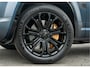 Land Rover Defender 110 P635 Octa | Sargasso Blue Satin | Carbon Exterior Pack | NP. € 300.822,- |