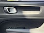 Volvo XC40 BWJ 2022 | 1.5 130PK T2 Momentum Core | TREKHAAK | CAMERA A | CLIMA | NAVI | PDC | CARPLAY |