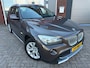 BMW X1 SDrive18i Executive / Navi / PDC / Clima / Cruise / LM