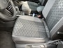 Volkswagen T-Roc 1.5 TSI DSG R-LINE EDITION , BLACK STYLE , AFN TREKHAAK , KEYLESS ENTRY , IQ-LIGHT , LED , CAMERA , ADAPTIVE CRUISE , LANE ASSIST , SIDE ASSIST , PRIVACY GLASS , STOEL VERWARMING , ACHTERKLEP MET VOETSENSOR ,