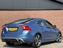 Volvo S60 2.0 T5 R-DESIGN | NL-AUTO! | NAVI! | TREKHAAK!