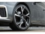 Audi A4 Limousine 35 TFSI 150PK S edition | Apple Carplay | Achteruitrijcamera | 19 Inch | Stoelverwarming |
