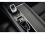 Volvo XC60 II T6 PLUG-IN HYBRID AWD ULTRA BLACK EDITION -PANO.DAK|BOWERS&WILKINS|GEVENT.LEDER+MASSAGE|360°CAM|HEAD-UP DISP.|PRIVACY.GLAS|TREKHAAK|21"|SoH:100%