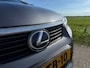 Lexus CT 200h Business Line Automaat | Leder | Trekhaak | Navi | Clima | 17" Velgen | Stoelverwarming | PDC | Cruise | LED |