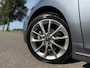 Lexus CT 200h Business Line Automaat | Leder | Trekhaak | Navi | Clima | 17" Velgen | Stoelverwarming | PDC | Cruise | LED |