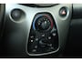 Toyota Aygo 1.0 VVT-i X-Play, Zwarte hoogglans velgen LM velgen, Camera, Airco!
