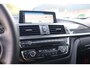 BMW 3-Serie Touring 320i Luxury Line / Leder / LED / Stoelverwarming / PDC