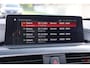 BMW 3-Serie Touring 320i Luxury Line / Leder / LED / Stoelverwarming / PDC