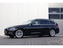 BMW 3-Serie Touring 320i Luxury Line / Leder / LED / Stoelverwarming / PDC