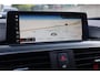 BMW 3-Serie Touring 320i Luxury Line / Leder / LED / Stoelverwarming / PDC
