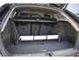 BMW 3-Serie Touring 320i Luxury Line / Leder / LED / Stoelverwarming / PDC