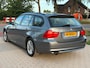 BMW 3-Serie Touring 318i Corporate Lease Luxury Line