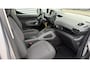 Peugeot e-Rifter EV 50KWH 136PK L1 ALLURE / NAVI / AIRCO / LED / PDC / CAMERA / WINTERPAKKET / UNIEK !!