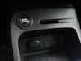 Renault Captur 90pk TCe Dynamique | Trekhaak | Climate control | Parkeersensoren achter | Lichtmetalen velgen |
