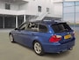 BMW 3-Serie Touring 320i Business Line