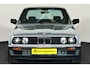 BMW 3-Serie 320i / Schuifdak / Stuurbekrachtiging