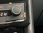 Volkswagen T-Cross Style 1.0 TSI 110pk DSG Automaat Trekhaak, Adaptive cruise control, Achteruitrijcamera, Navigatie, Stoelverwarming, Parkeersensoren
