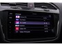 Volkswagen Tiguan R-Line Business+ 1.4 TSI eHybrid 245pk DSG Automaat Trekhaak, Elektrische achterklep, Adaptive cruise control, Achteruitrijcamera, LED matrix koplampen