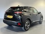 Peugeot e-2008 EV Allure Avantage 54 kWh | SoH 97.8% | Android/Apple Carplay | LM Velgen 17" | PDC Voor en Achter | Cruise Control | Bluetooth | DAB | Airco |
