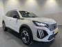 Peugeot e-2008 EV Allure Avantage 54 kWh | SoH 97.4% | Android/Apple Carplay | LM Velgen 17" | PDC Voor en Achter | Cruise Control | Bluetooth | DAB | Airco |