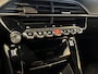 Peugeot e-2008 EV Allure Avantage 54 kWh | SoH 97.4% | Android/Apple Carplay | LM Velgen 17" | PDC Voor en Achter | Cruise Control | Bluetooth | DAB | Airco |