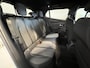 Peugeot e-2008 EV Allure Avantage 54 kWh | SoH 97.4% | Android/Apple Carplay | LM Velgen 17" | PDC Voor en Achter | Cruise Control | Bluetooth | DAB | Airco |