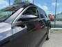 Volkswagen T-Roc 1.5 TSI Style Business - Automaat - Pano/Schuifdak - Navi - Parkeerhulp