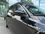 Volkswagen T-Roc 1.5 TSI Style Business - Automaat - Pano/Schuifdak - Navi - Parkeerhulp