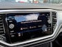 Volkswagen T-Roc 1.5 TSI Style Business - Automaat - Pano/Schuifdak - Navi - Parkeerhulp