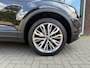Volkswagen T-Roc 1.5 TSI Style Business - Automaat - Pano/Schuifdak - Navi - Parkeerhulp