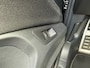 Volkswagen T-Roc 1.5 TSI Style Business - Automaat - Pano/Schuifdak - Navi - Parkeerhulp