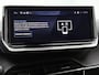 Peugeot 2008 SUV Allure 100pk | Navigatie | Climate Control | Cruise Control | Parkeersensoren v+a | Keyless | Armsteun | Digitaal instrumentenpaneel | Draadloze Apple Carplay / Android Auto + telefoonlader | DAB+ radio | Led koplampen | Donker getint glas | 17" lichtmetalen velgen |