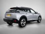 Peugeot 2008 SUV Allure 100pk | Navigatie | Climate Control | Cruise Control | Parkeersensoren v+a | Keyless | Armsteun | Digitaal instrumentenpaneel | Draadloze Apple Carplay / Android Auto + telefoonlader | DAB+ radio | Led koplampen | Donker getint glas | 17" lichtmetalen velgen |