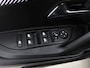 Peugeot 2008 SUV Allure 100pk | Navigatie | Climate Control | Cruise Control | Parkeersensoren v+a | Keyless | Armsteun | Digitaal instrumentenpaneel | Draadloze Apple Carplay / Android Auto + telefoonlader | DAB+ radio | Led koplampen | Donker getint glas | 17" lichtmetalen velgen |