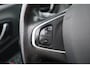 Renault Captur 0.9 TCe Intens | Rijklaar! | Orig. NL | Trekhaak | Nav | Cruise | Dodehoek. | Camera+PDC | All-Seasons | 17'' | Climate | LED V