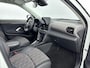 Toyota Yaris Cross 1.5 Hybrid 130 Executive | Trekhaak | Dodehoek detectie | Stoelverwarming | Head-up display | JBL | Apple Carplay / Android Auto | Parkeersensoren voor/achter | 18 inch