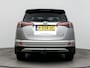 Toyota RAV4 2.5 Hybrid AWD Style | Trekhaak | Dodehoek detectie | Stoel-/stuurverwarming | Verwarmbare voorruit | 360 camera | LED | Keyless | Adaptive Cruise | Clima | 18 inch