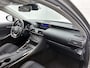 Lexus IS 300h Hybrid Business Line Pro | Schuifdak | Stoelverwarming | Parkeersensoren |