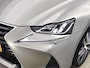 Lexus IS 300h Hybrid Business Line Pro | Schuifdak | Stoelverwarming | Parkeersensoren |